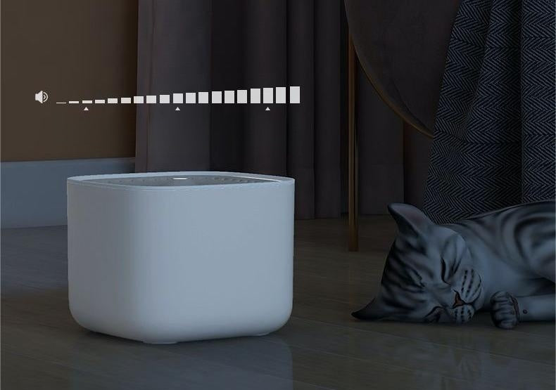 Fontaine à eau blanche pour chat avec filtre circulant 3L silencieuse